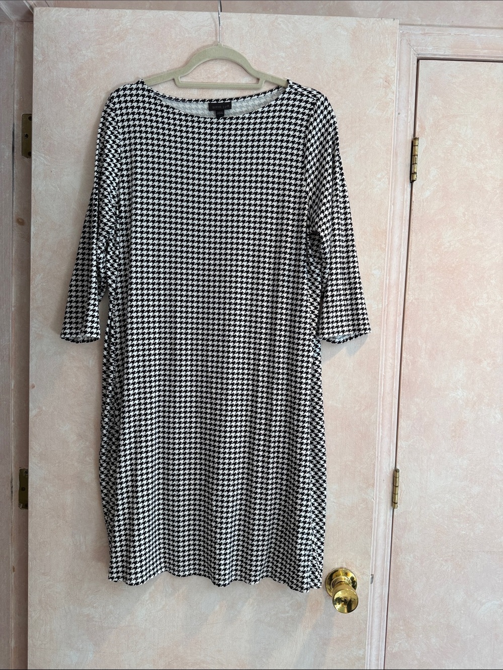 J. Jill Black & White Houndstooth Midi Dress